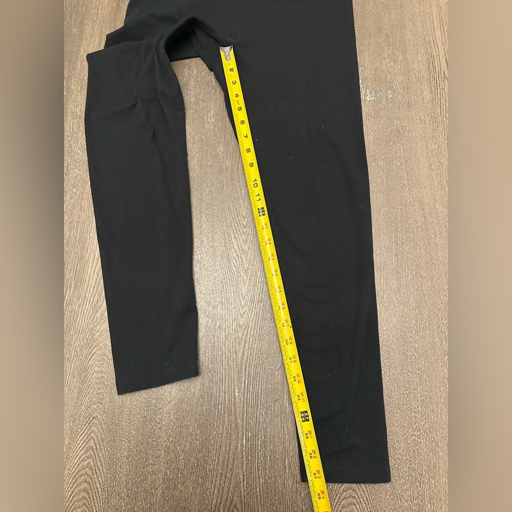 OFFLINE BY AERIE BLACK HI-RISE OG LEGGINGS - Size Large SKU:261 - Picture 2 of 5